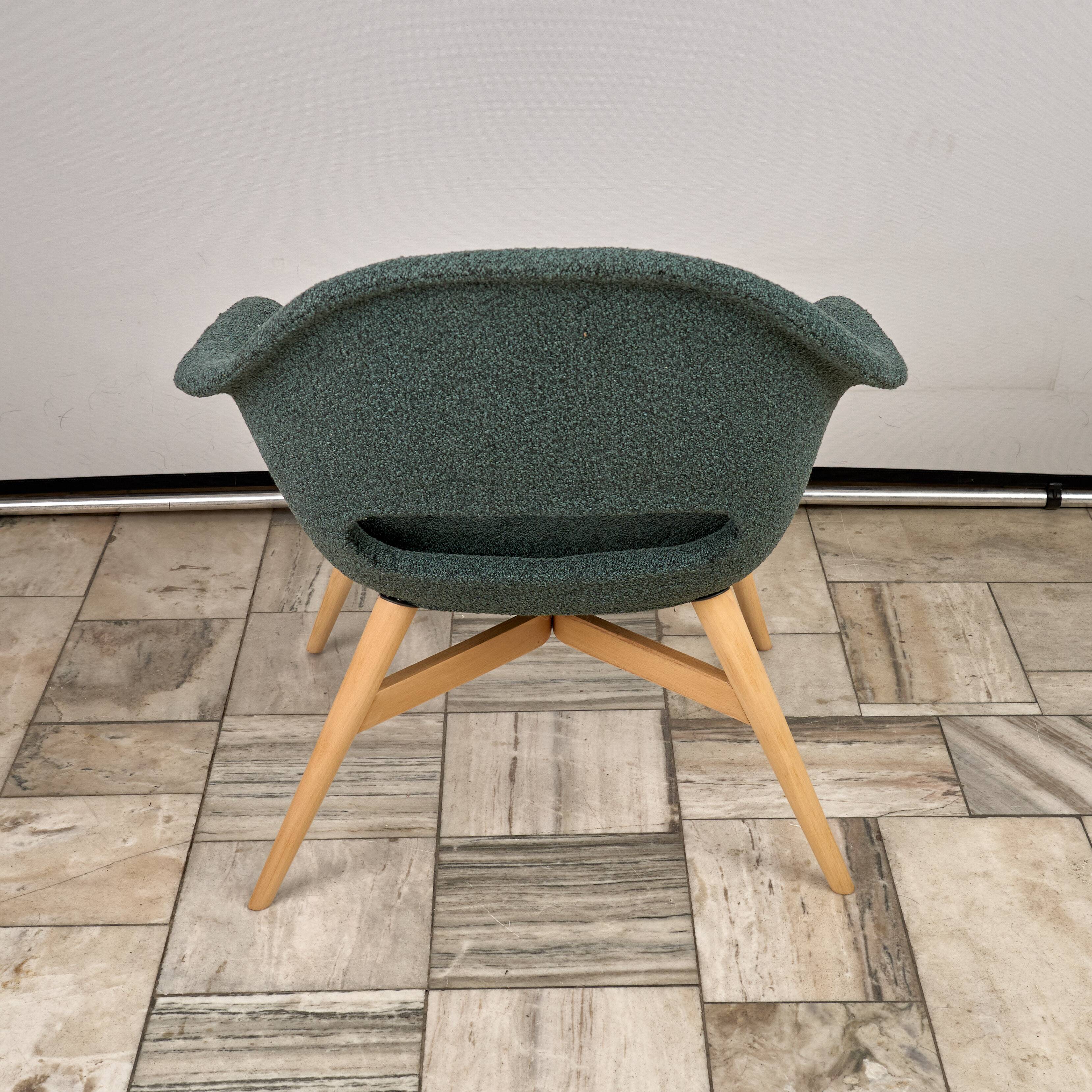 Vintage Shell Lounge Chair by Miroslav Navratil, 1960s, Czechoslovakia
