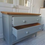 Re-enchanted chest of drawers in verdigris, wooden top protected by varnish. 3 t furniture
