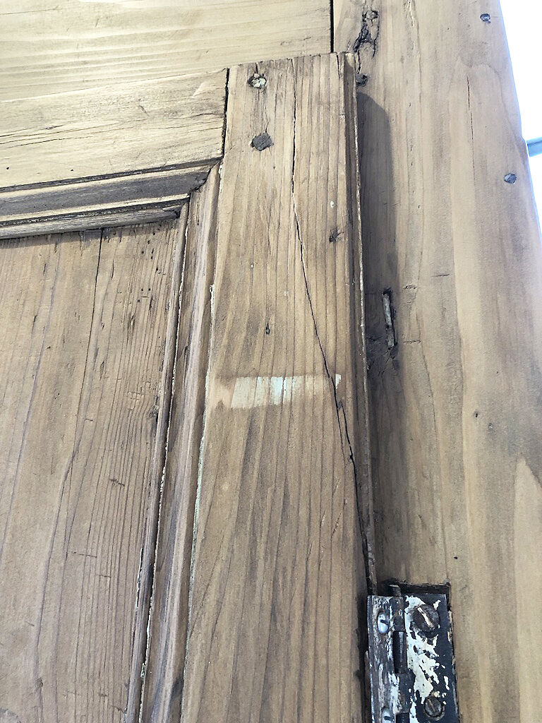 Pine good-food cabinet