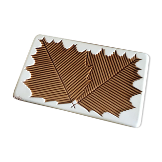 Antique rectangular ceramic trivia with inlaid leaves