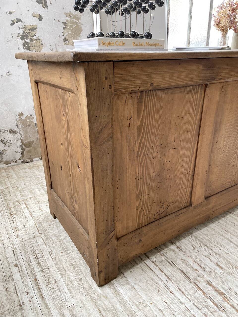 Oak and pine counter 1950