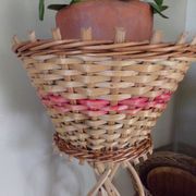 Porte-plantes en rotin et osier