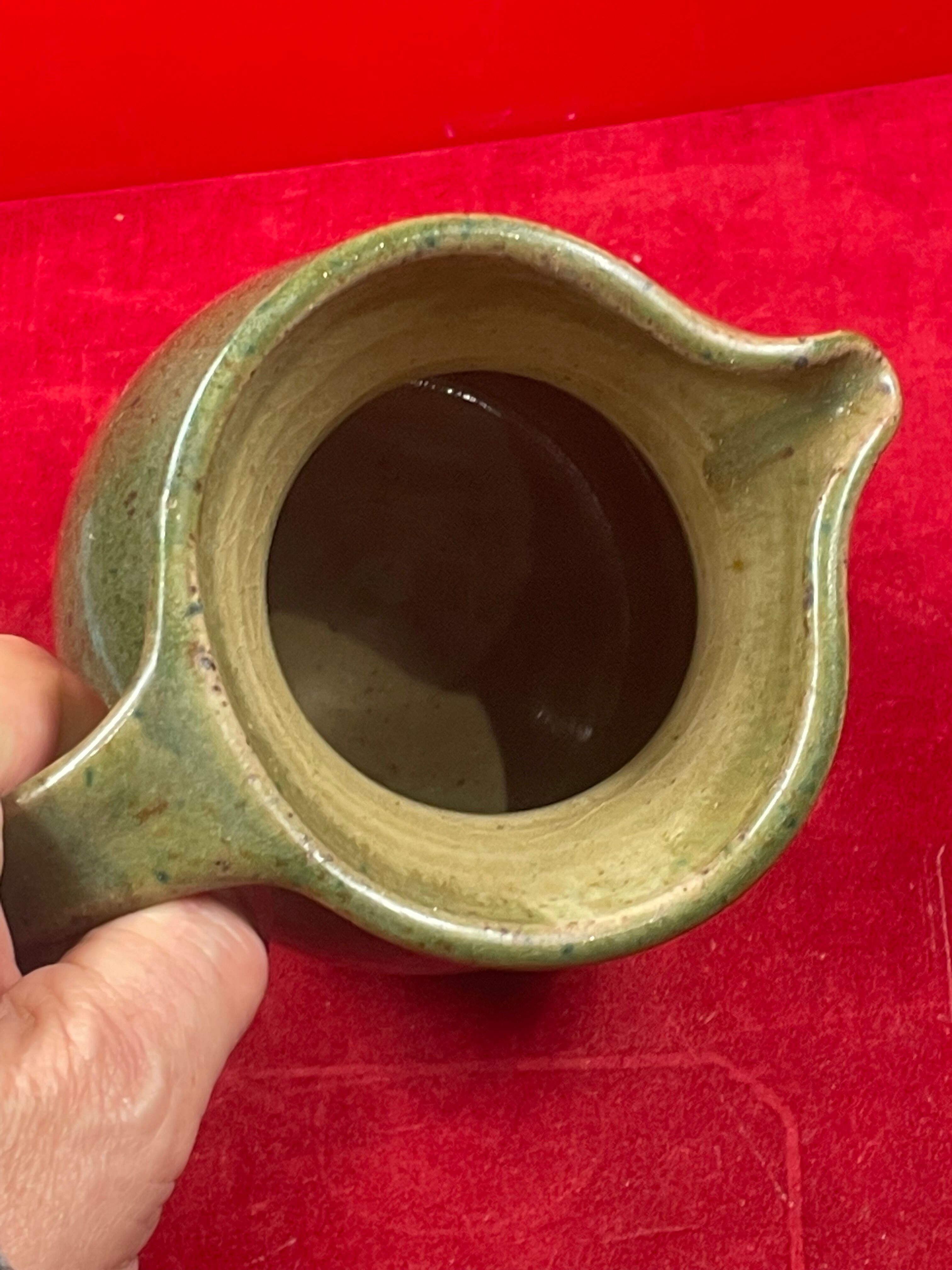 Sandstone pitcher de Migeon Bourges Cher La Borne