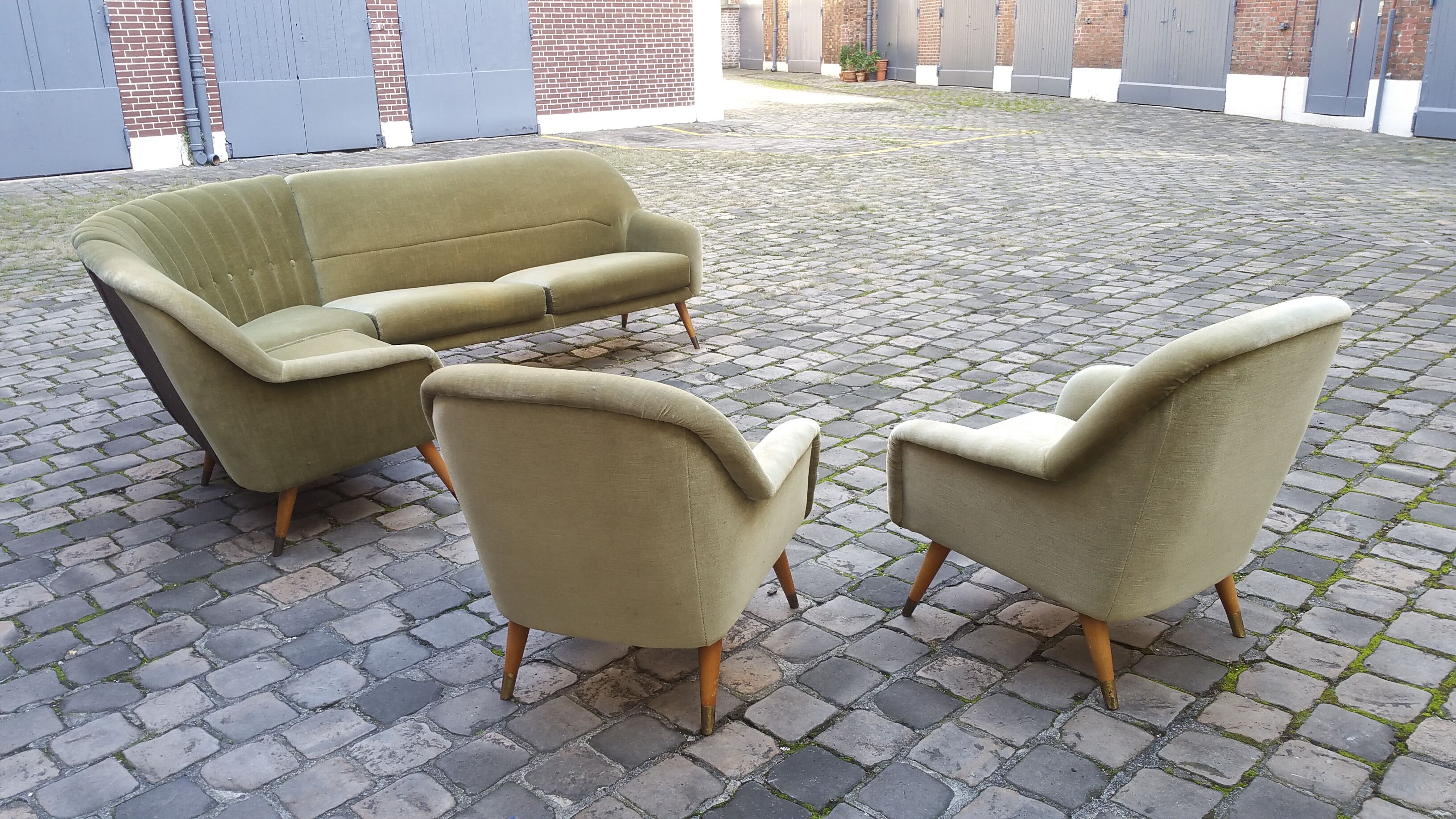 Together chairs Danish club 50 years Organic Green soft iced