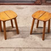 Lot de 3 chaises et 2 tabourets