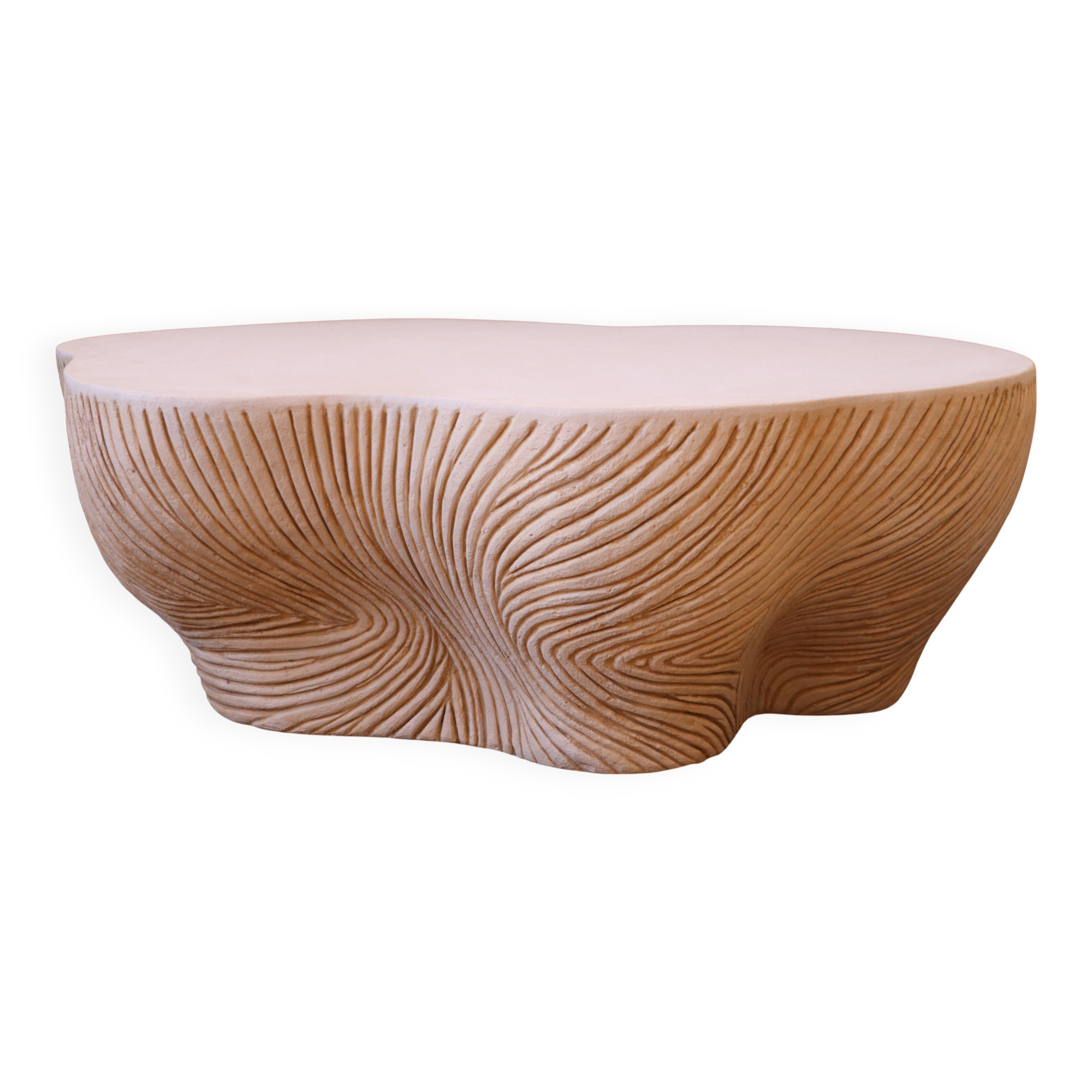 Spirale, table basse design effet pierre, création unique fait main