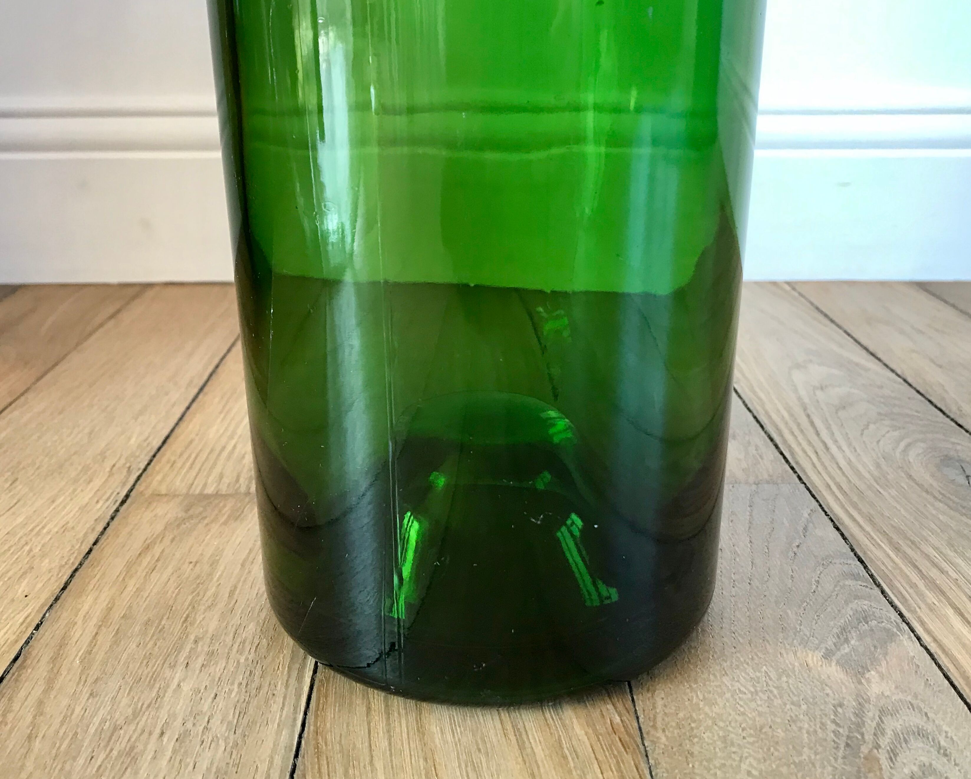 Old Champagne bottle Jéroboam (3L) in thick blown glass