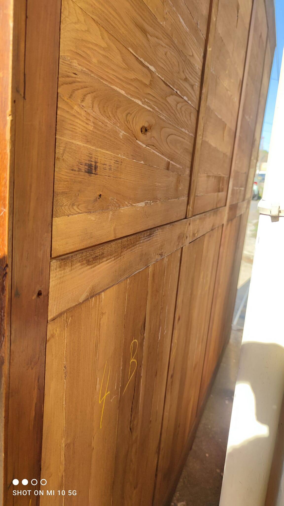 4-door bookcase in solid walnut circa 1880