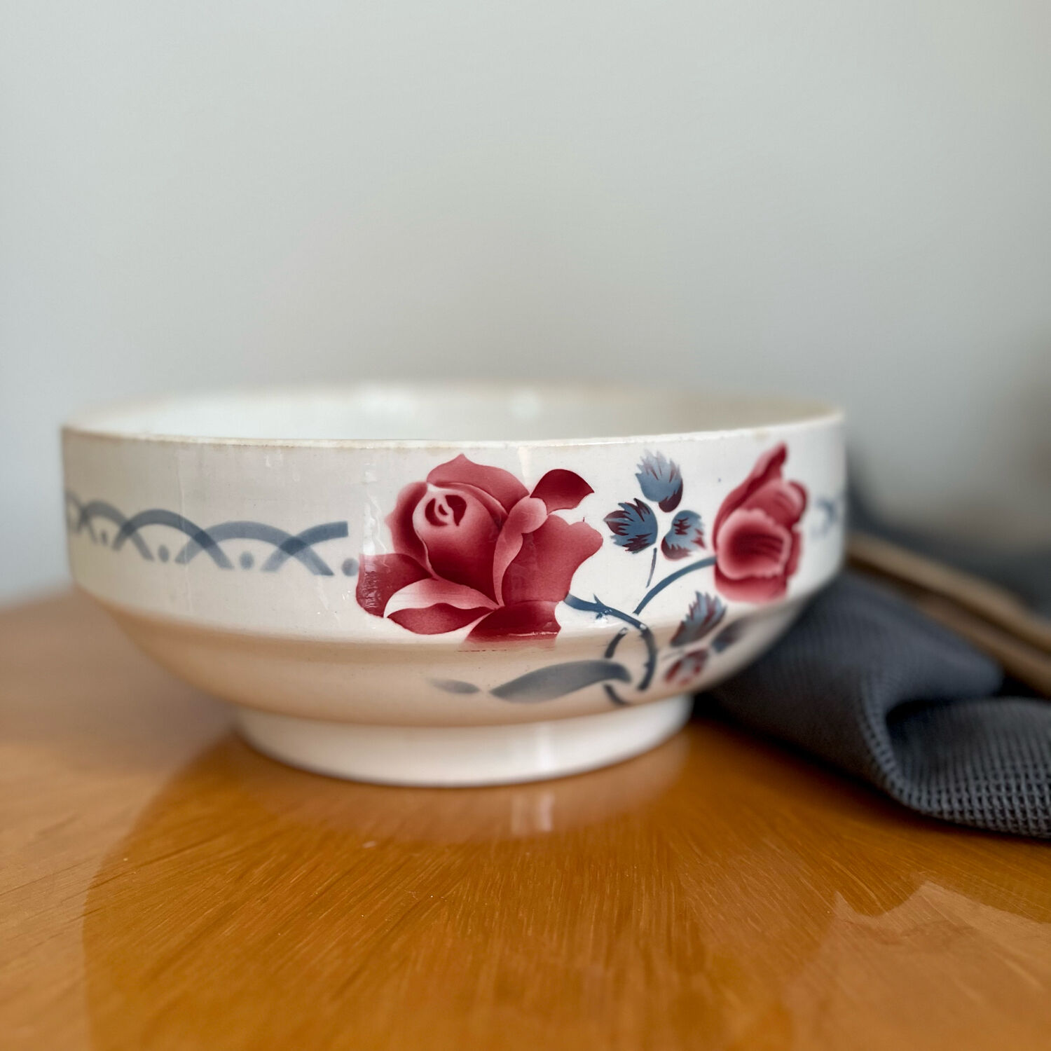 Salad bowl Digoin Sarguemines model Cannes