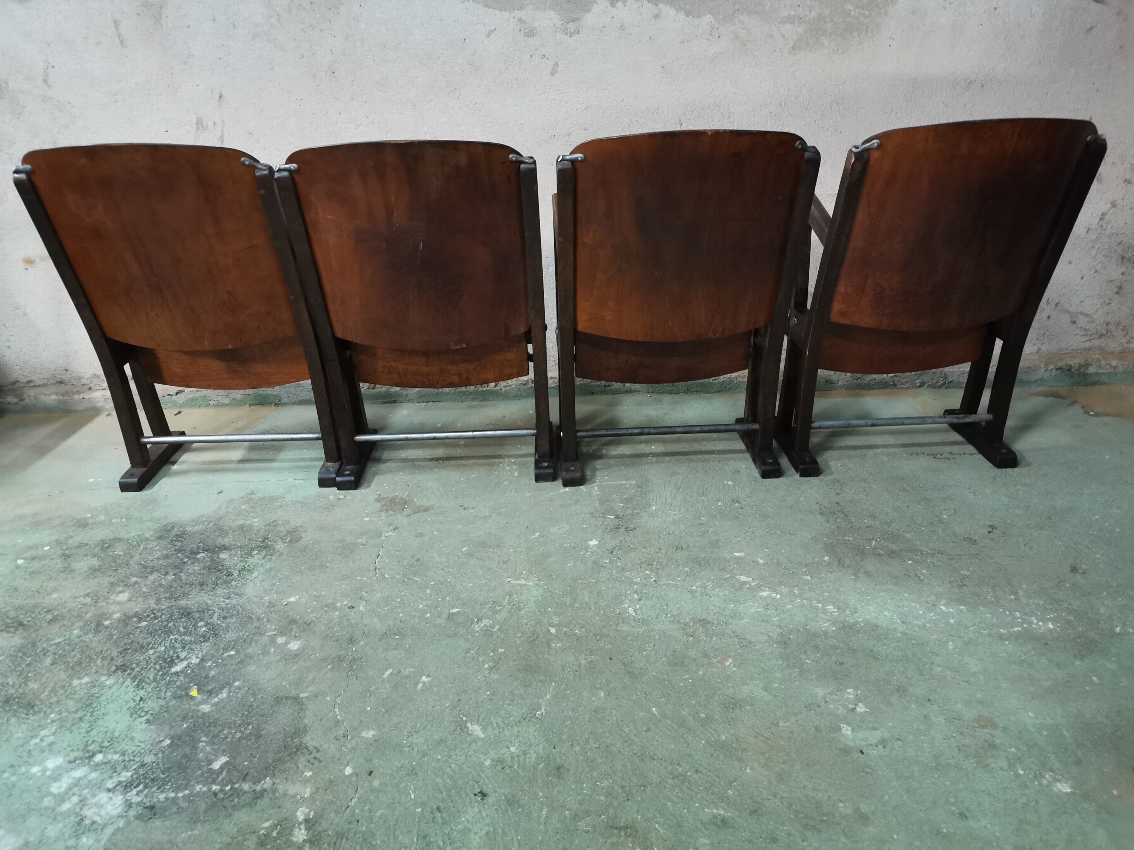 Strapontin cinema bench a place 1920/1930