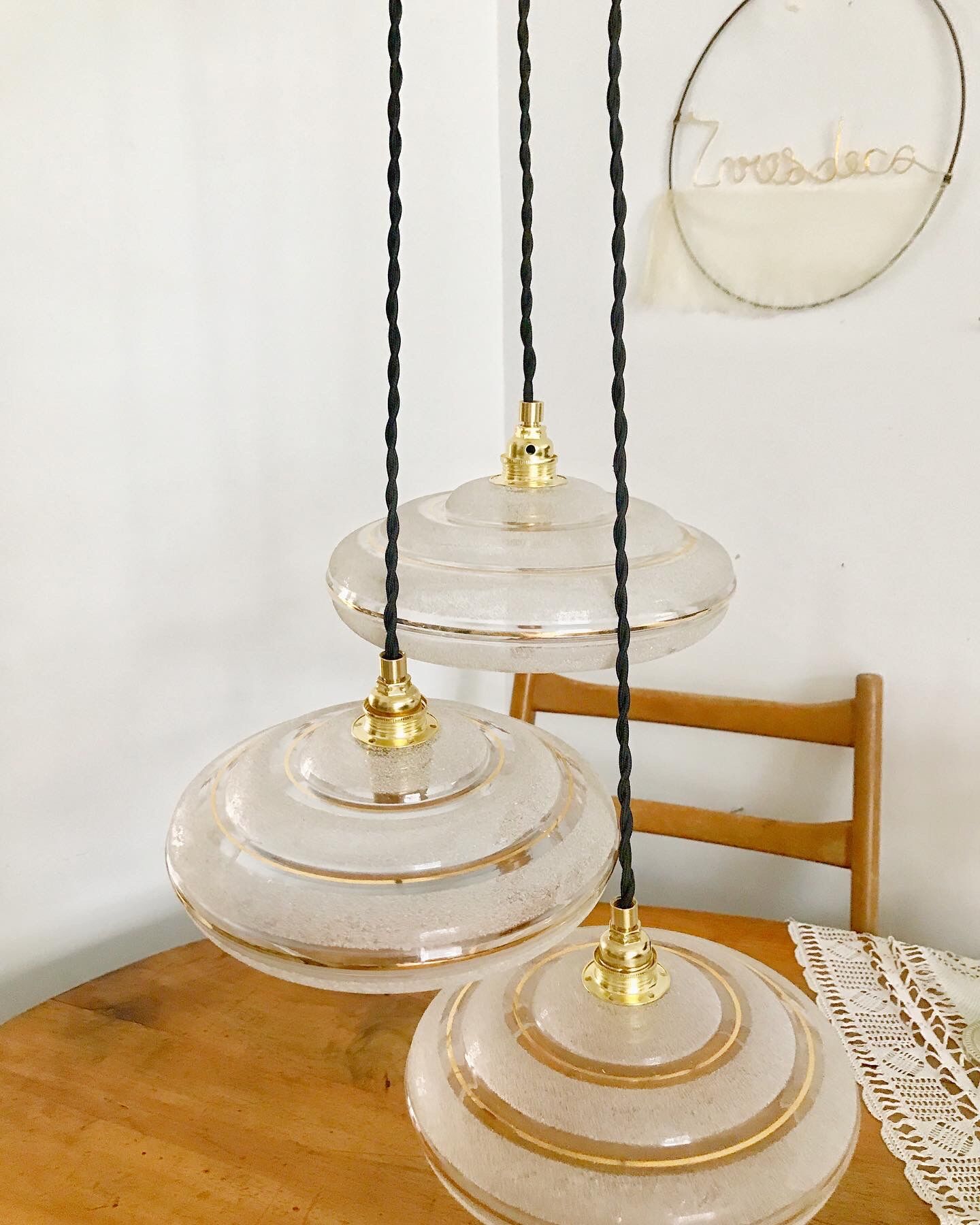 Vintage 3-globe walkman