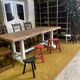 Table plateau bois brut.
