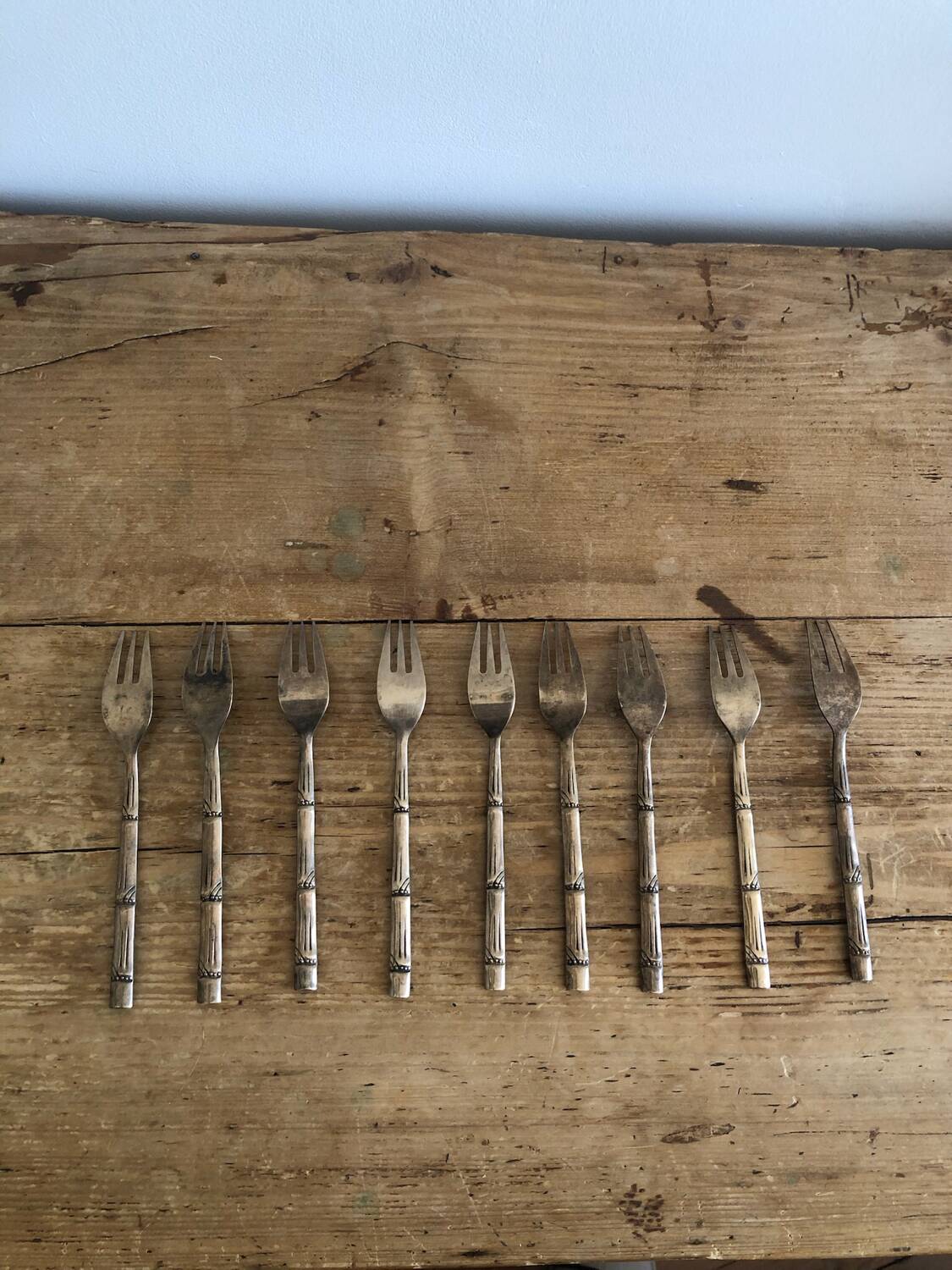 Dessert forks