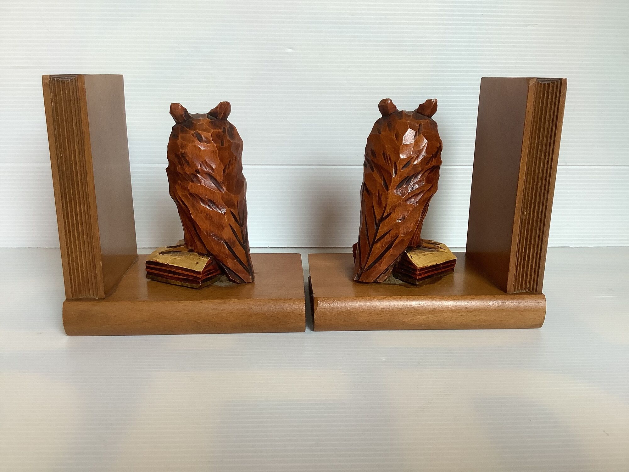 Pair of bookends owls wooden owls