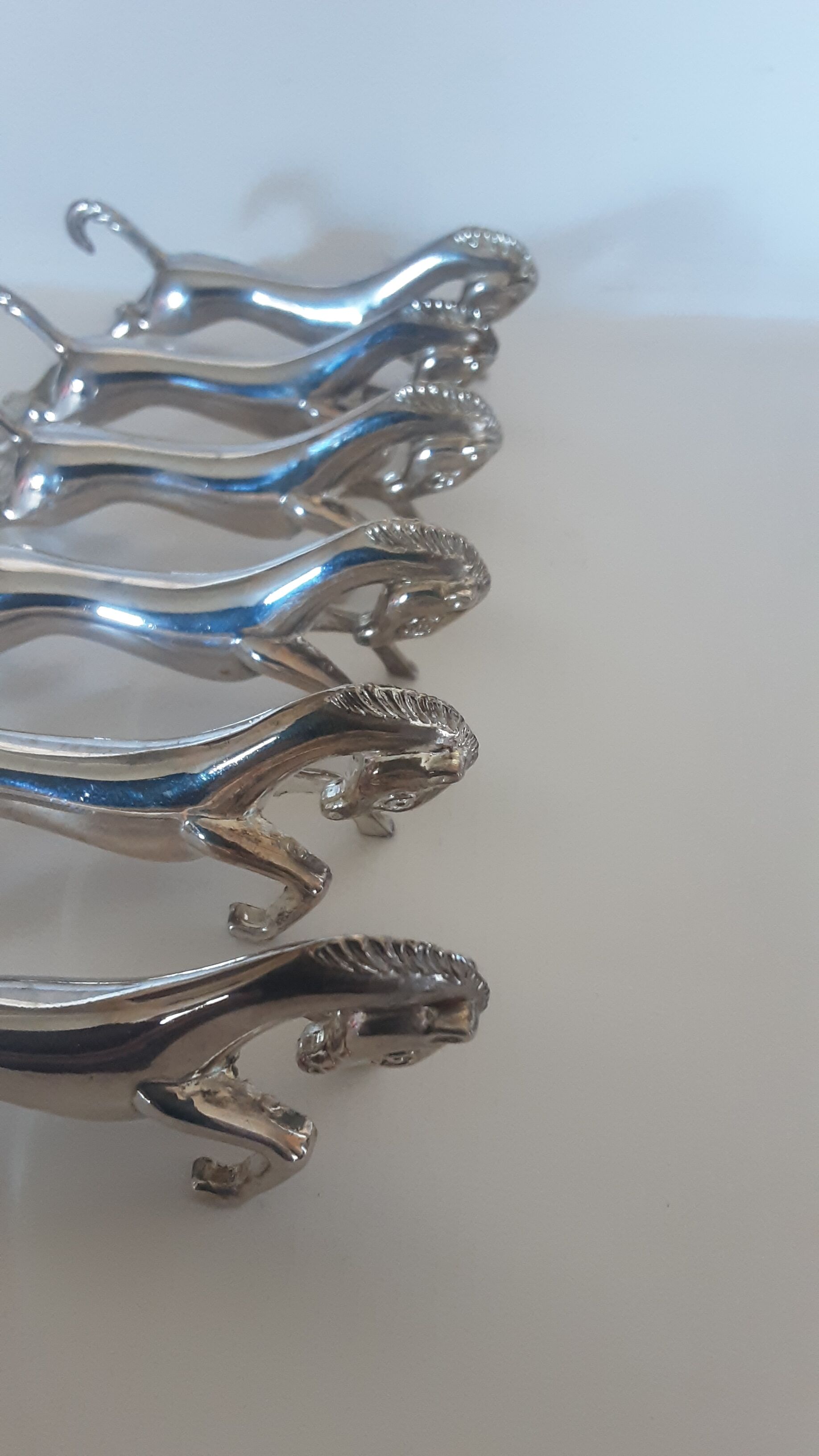 Set de 6 portes couteaux chevaux en chrome argenté- vintage
