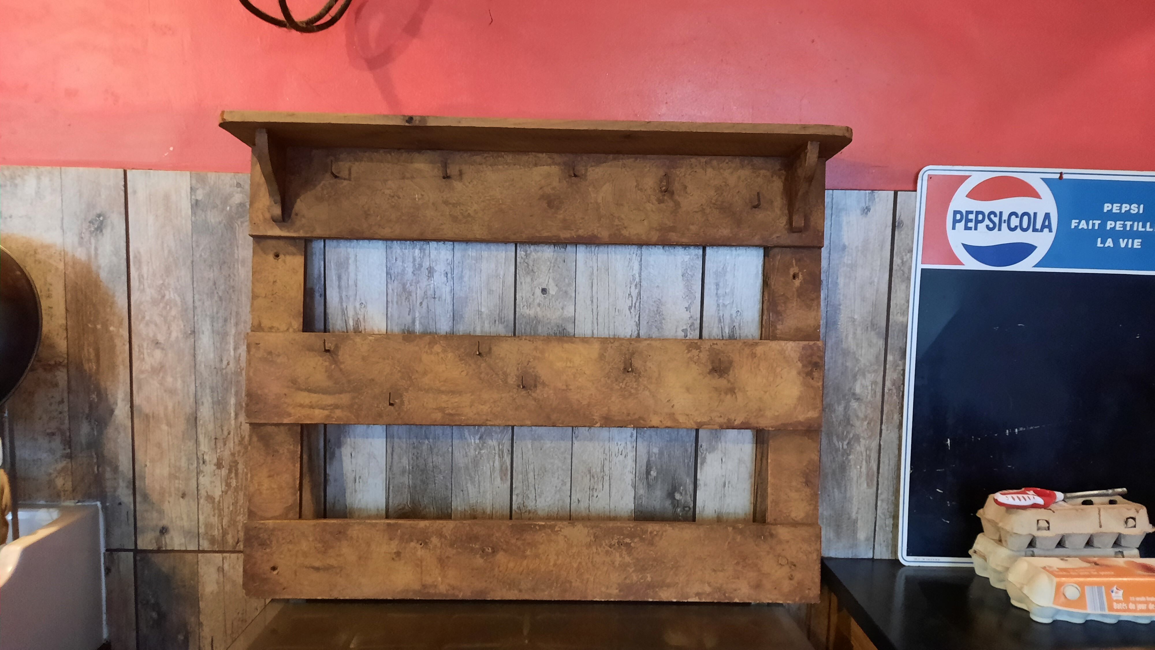 Pan holder and utensils