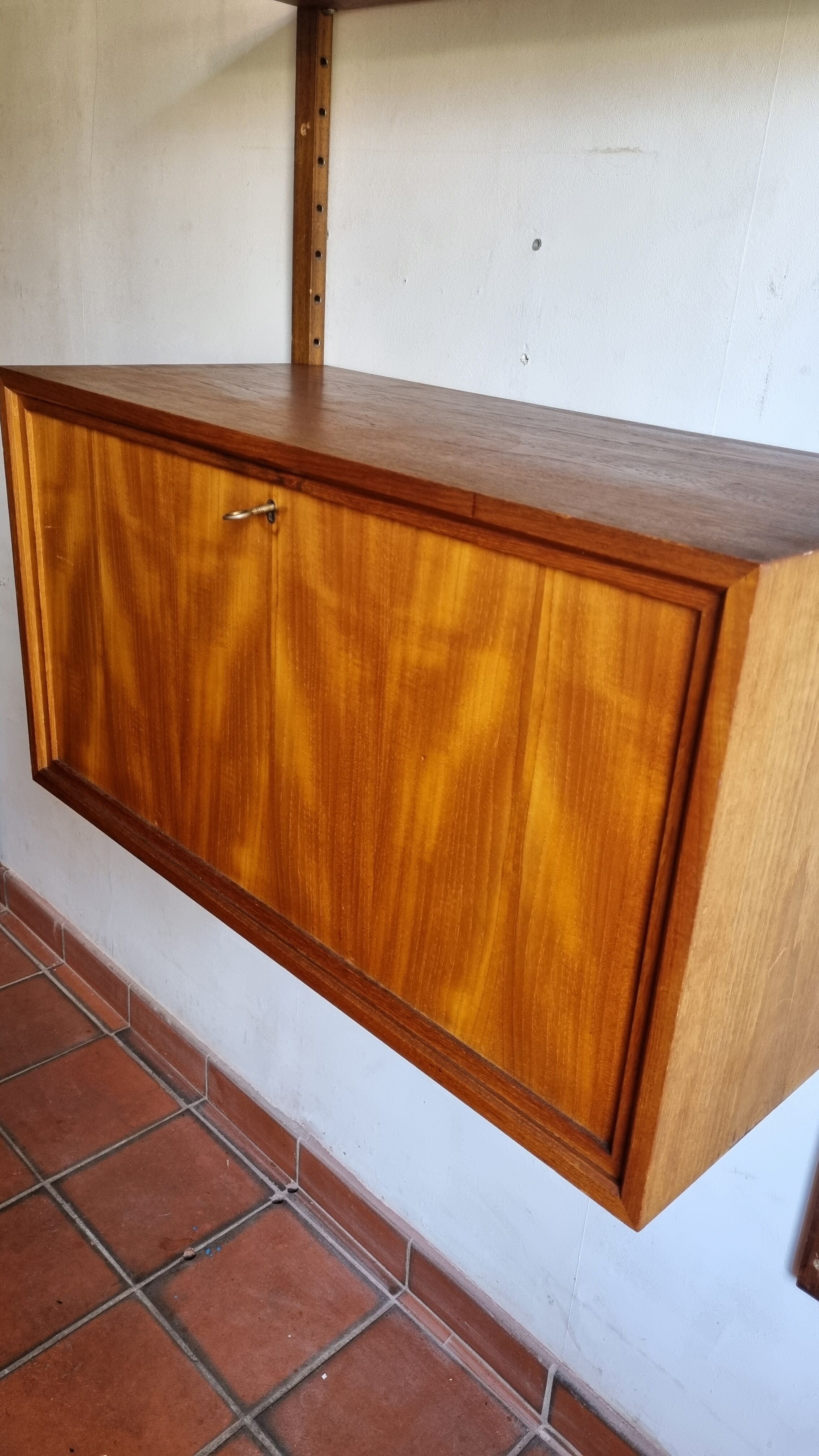 Shelf Poul Cadovius
