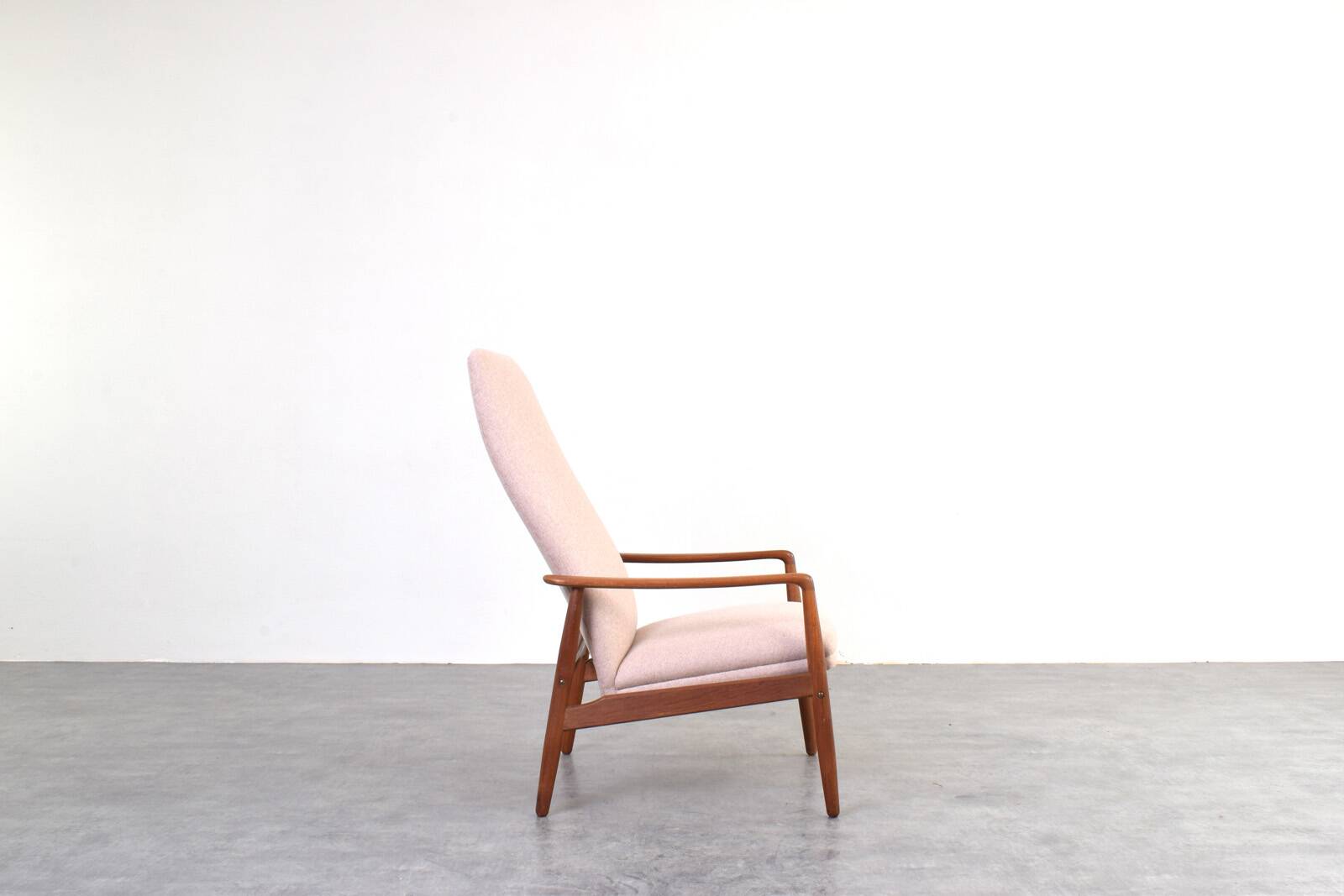 Fauteuil en teck danois du milieu du siècle par Søren Ladefoged pour SL Møbler, 1960