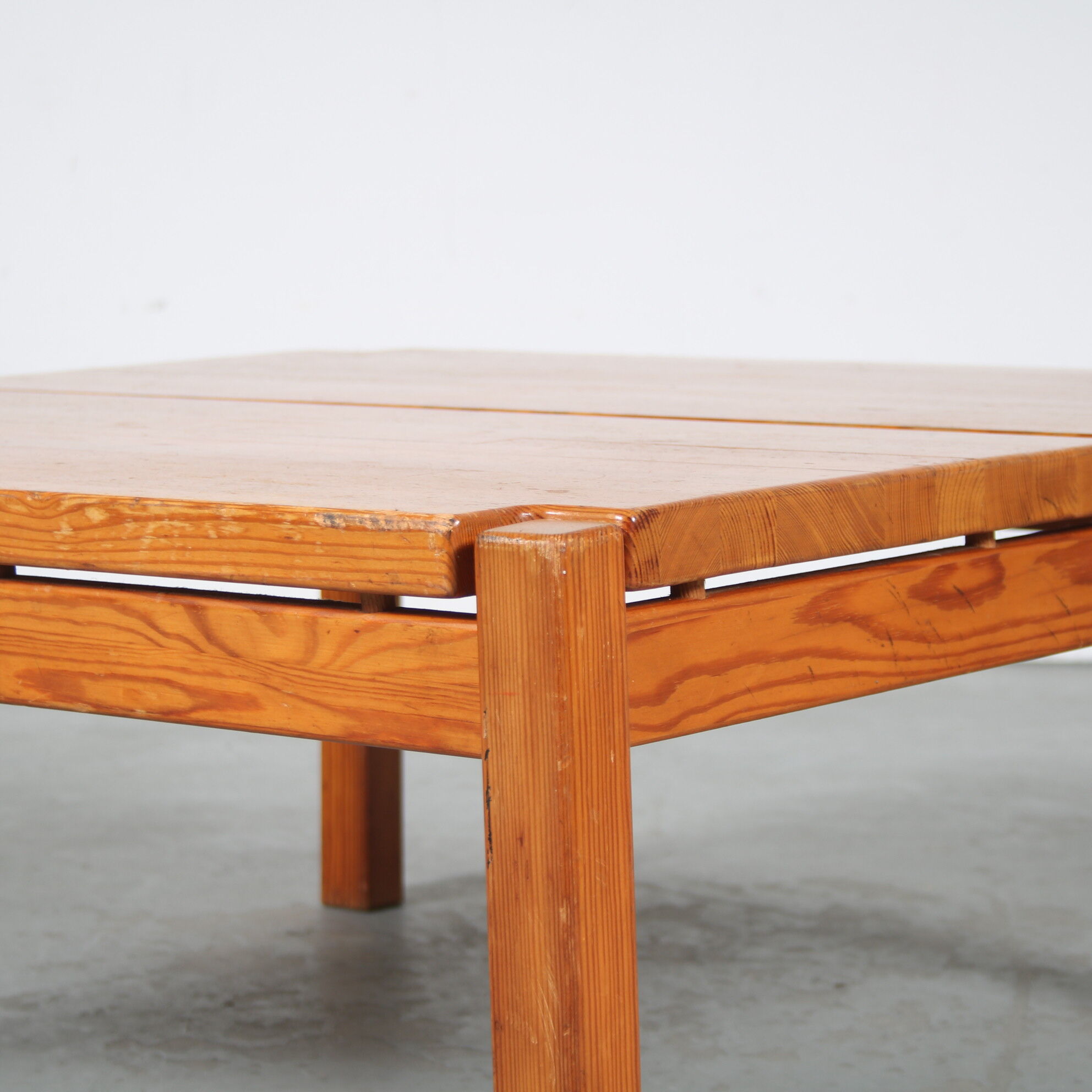 “Hongisto” Coffee table by Ilmari Tapiovaara for Laukaan Puu, Finland 1960s