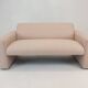 Banc à deux places Artifort Modèle 691, rembourré en laine rose douce, années 1980.