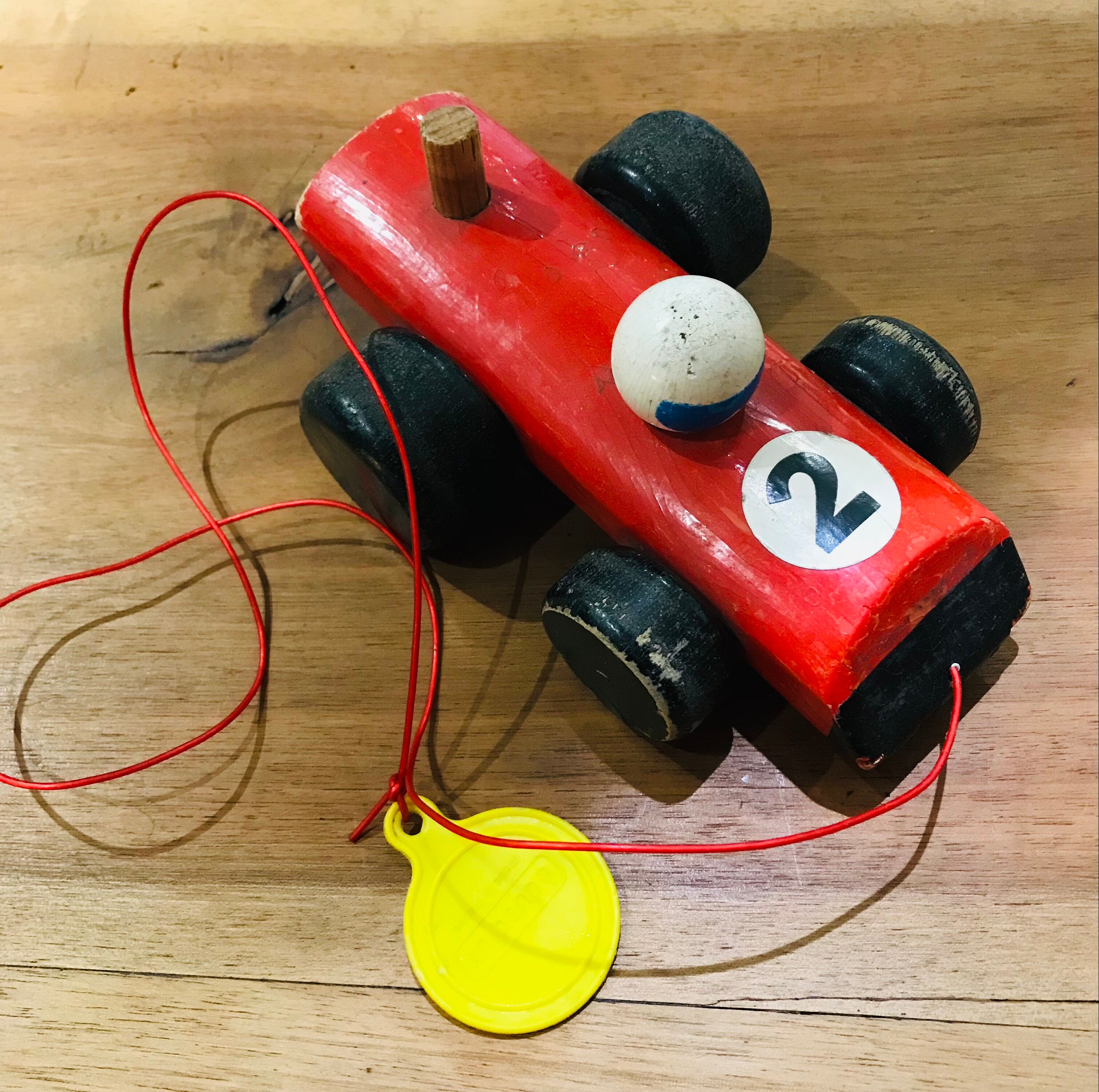 Vintage Educalux racing car to shoot