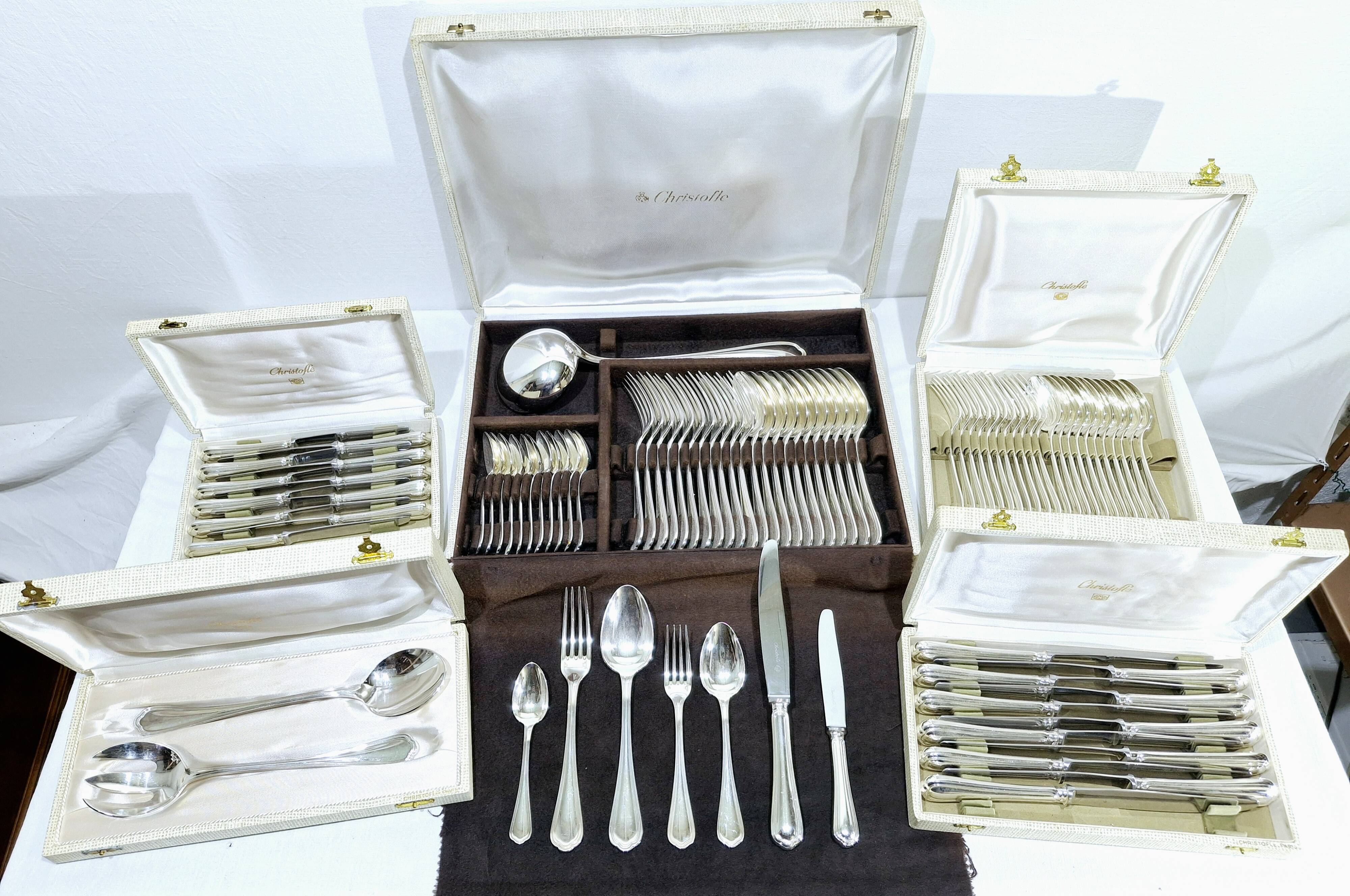 Christofle - 87-piece cutlery set Spatours Silver-plated Metal