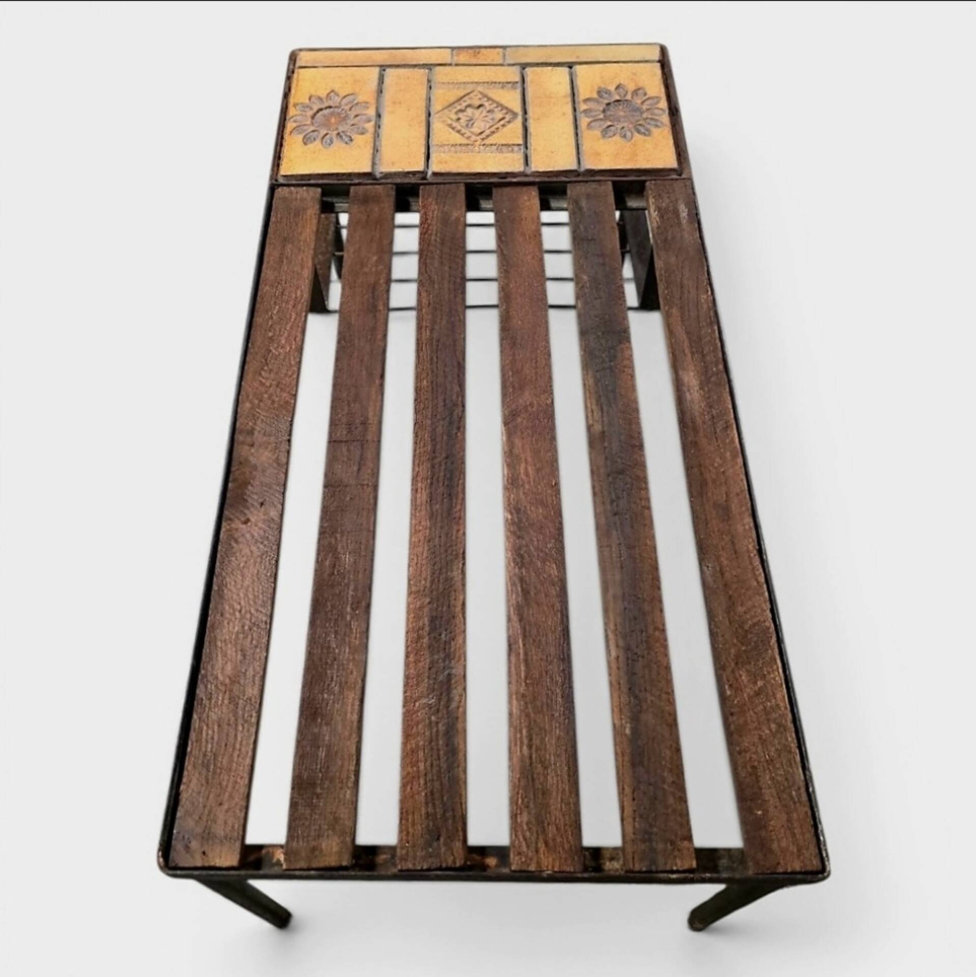 Table basse Roger Capron en céramique et bois – Circa 1960