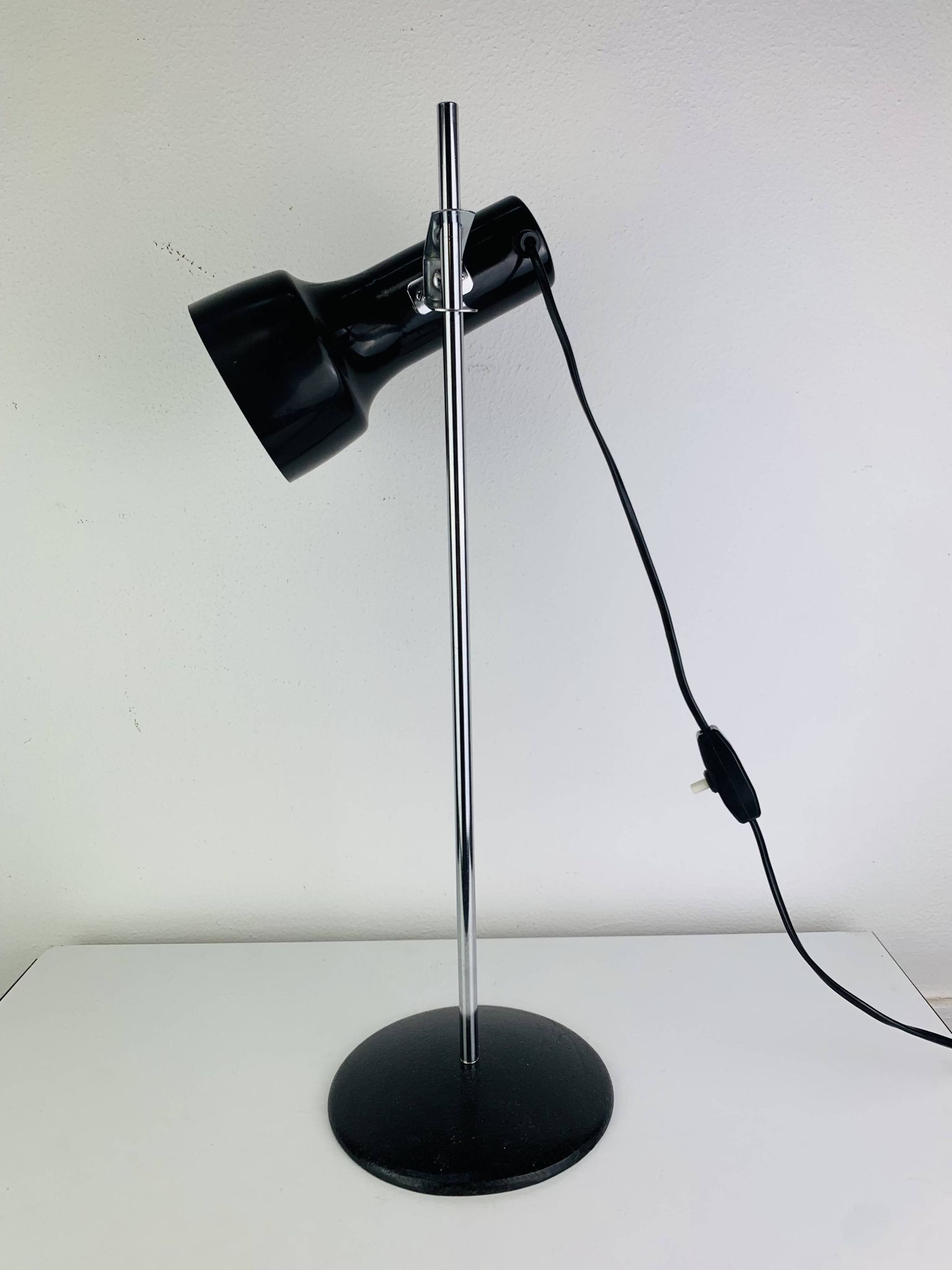 Lampe de bureau spot noir et chrome, années 60, réglable