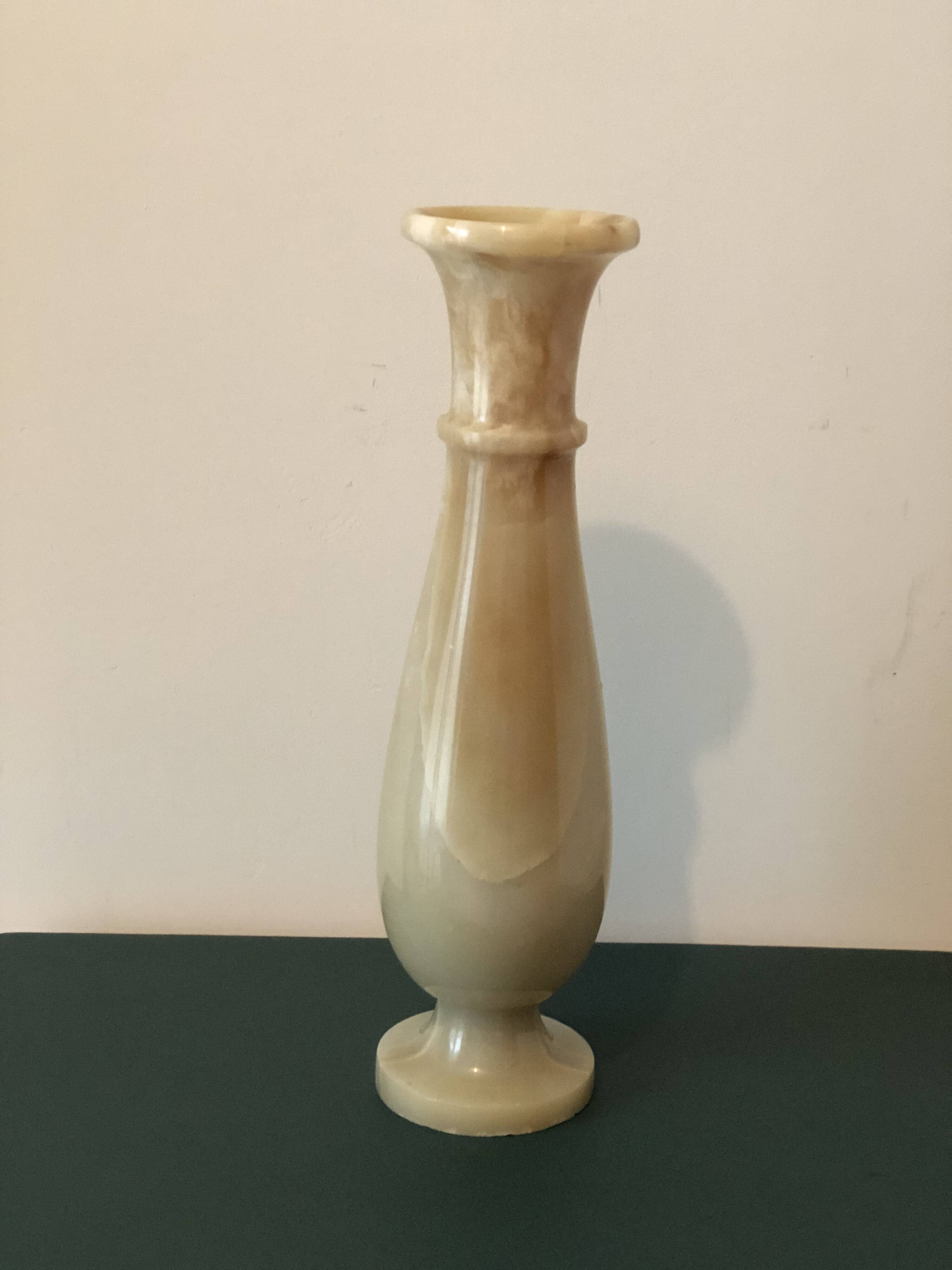 Onyx marble vase