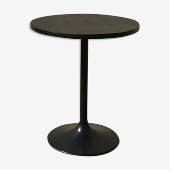 Table d'appoint pied tulipe