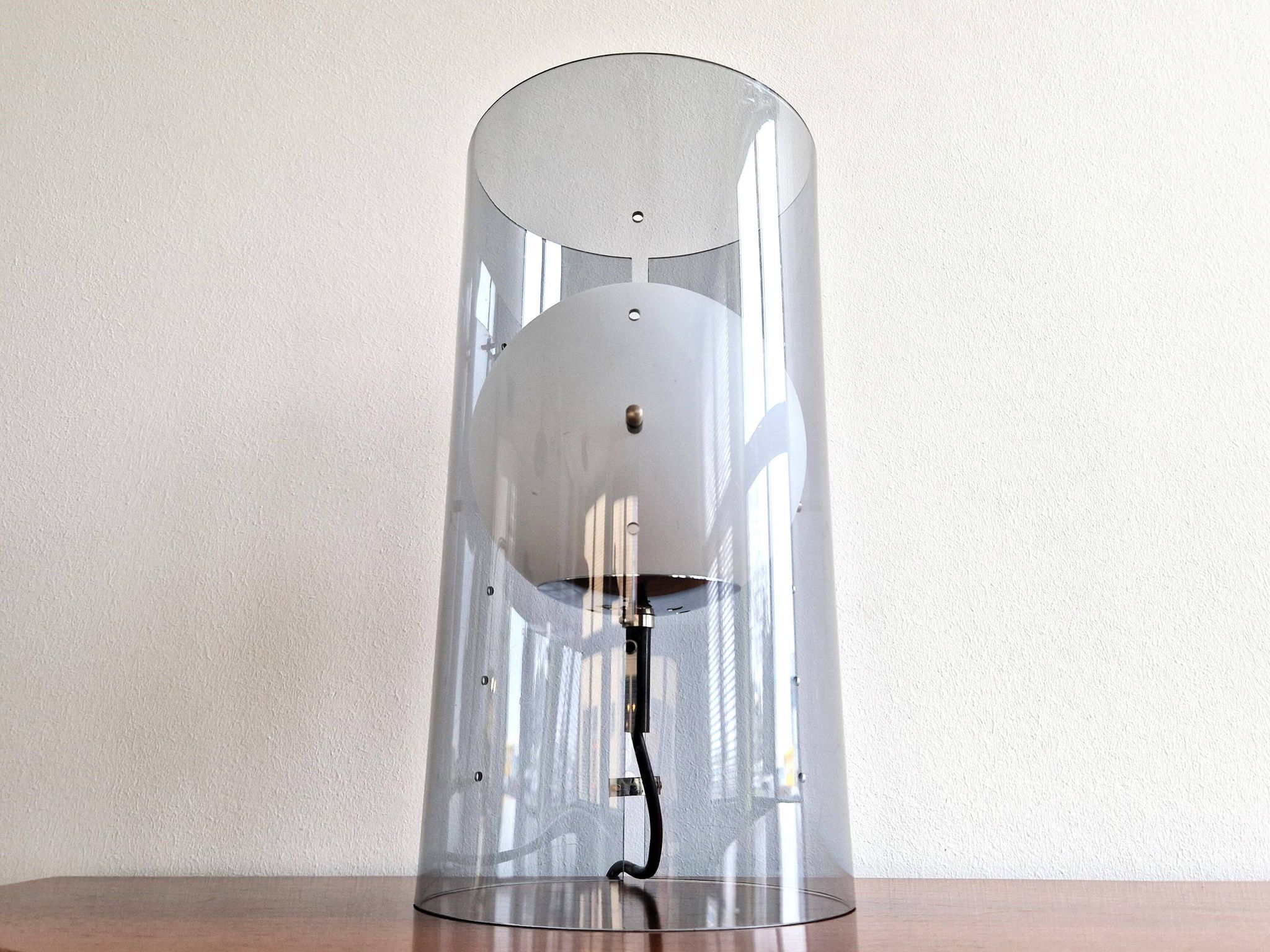 Model D-2045 Cylindrical table lamp with globe for Raak Amsterdam, The Netherlands 1960's