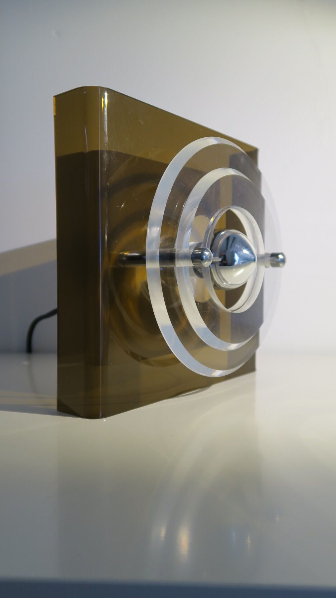 Herda, 80s wall lamp, plexiglass