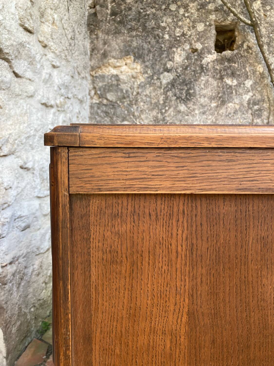 Antique Art Deco style chest of drawers
