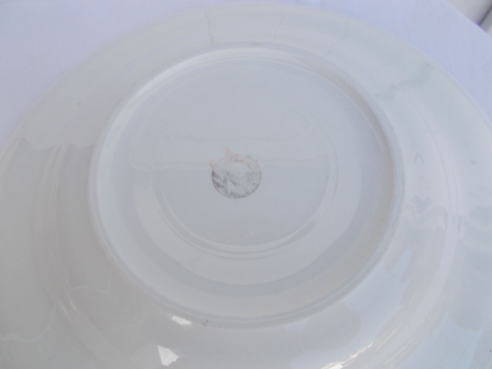 set 2 hollow plates Moulin Des Loups