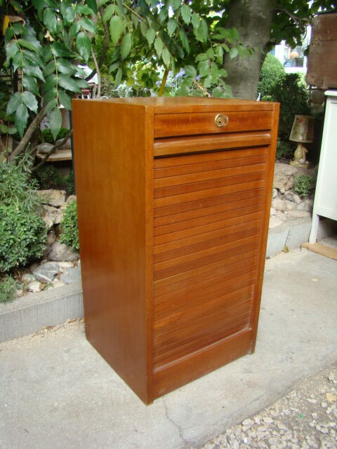 Vintage curtain binder 70