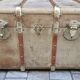 Malle auto travel trunk made of pigskin