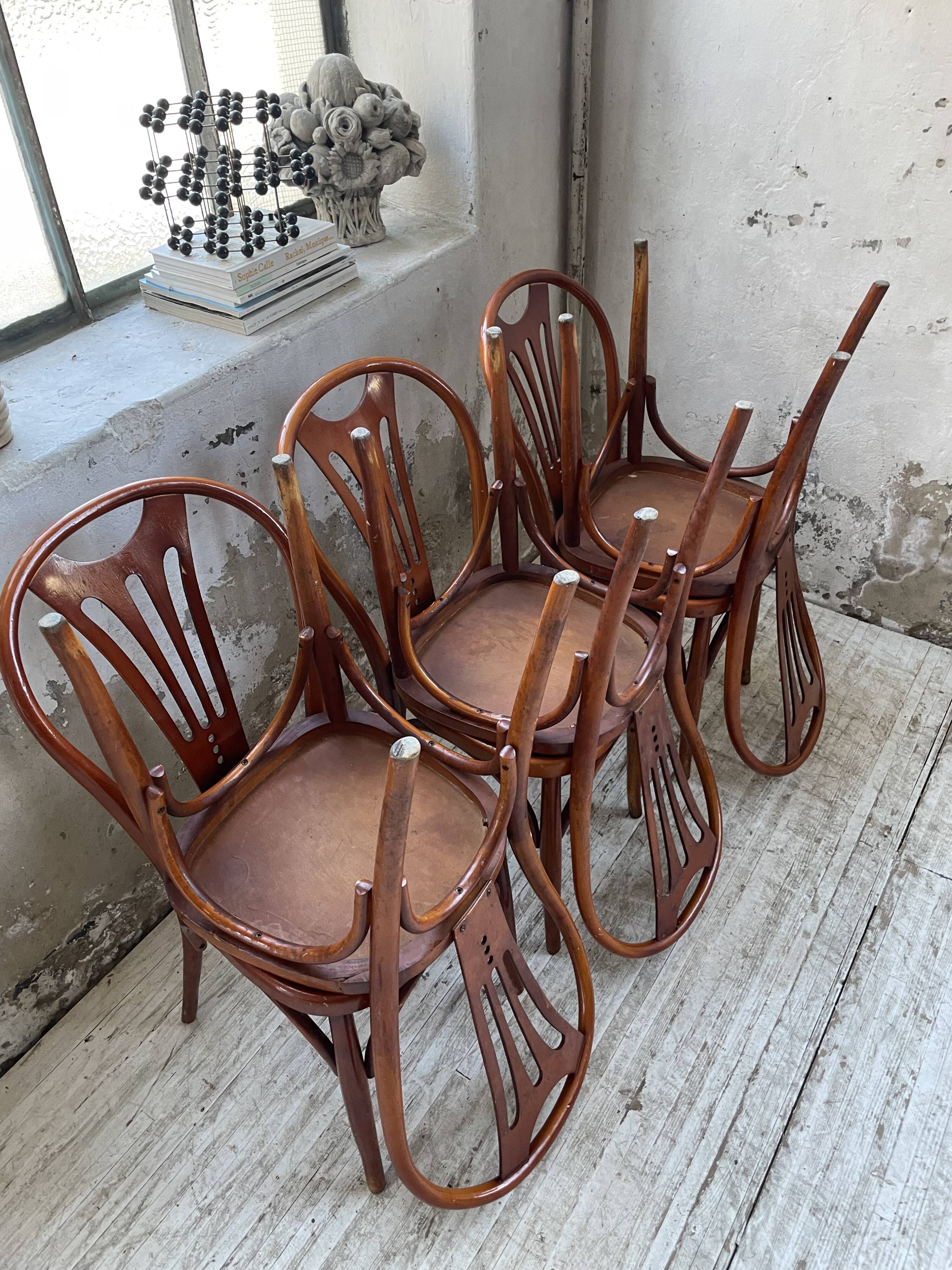 6 bistro chairs