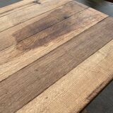Farm table