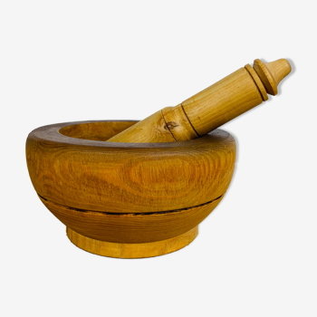 Mortier et pilon bois vintage