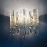 Applique murale hollywoodienne en verre de glace Hollywood Regency / Sconce par J. T. Kalmar pour Kalmar Franken, années 1960