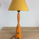 Lampe Olivier Villatte bois orange années 80