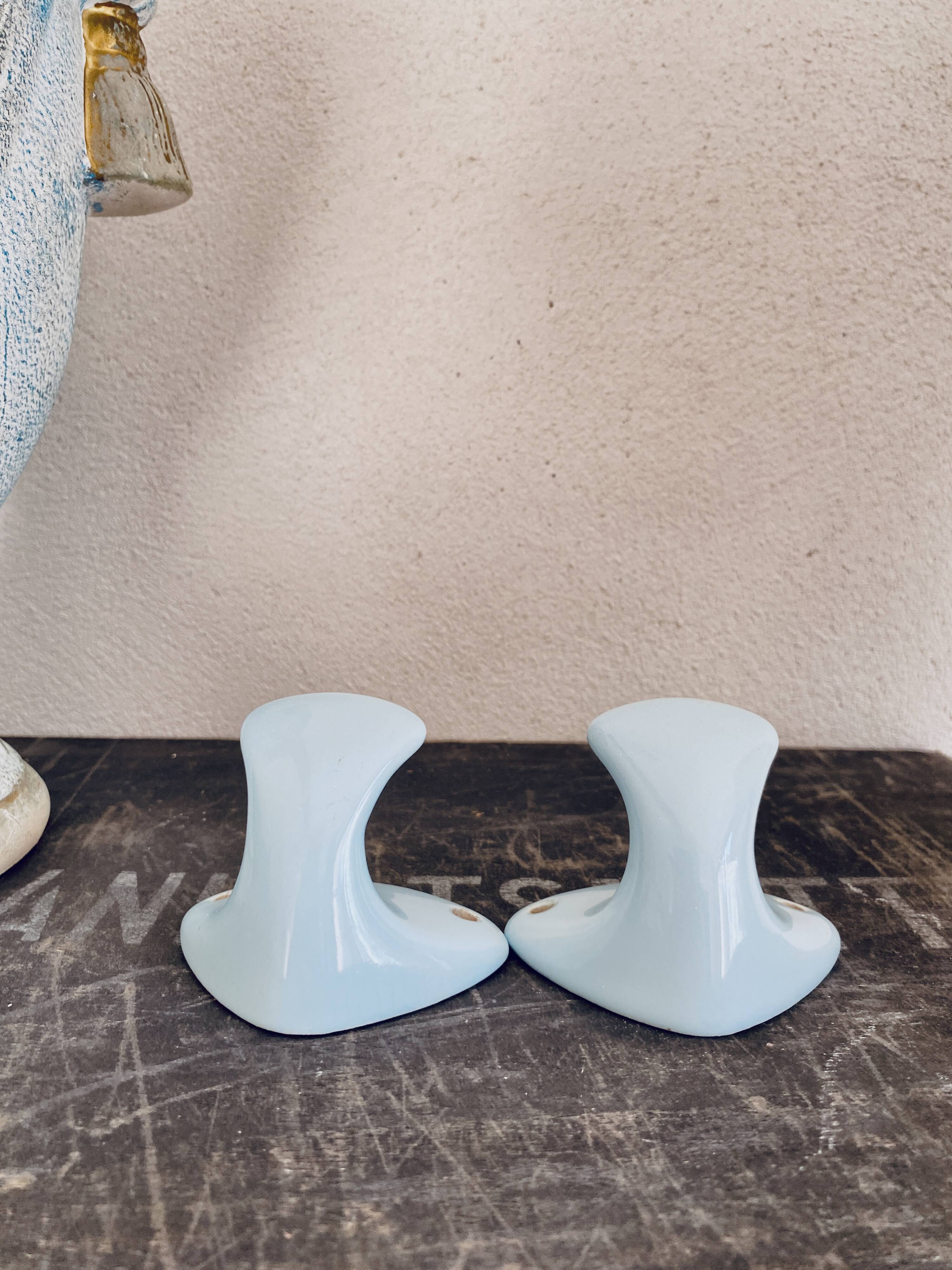 Duo porcelain coat hooks