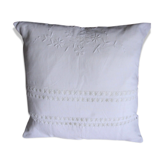 Cushion linen white floral embroidery Deco charm romantic