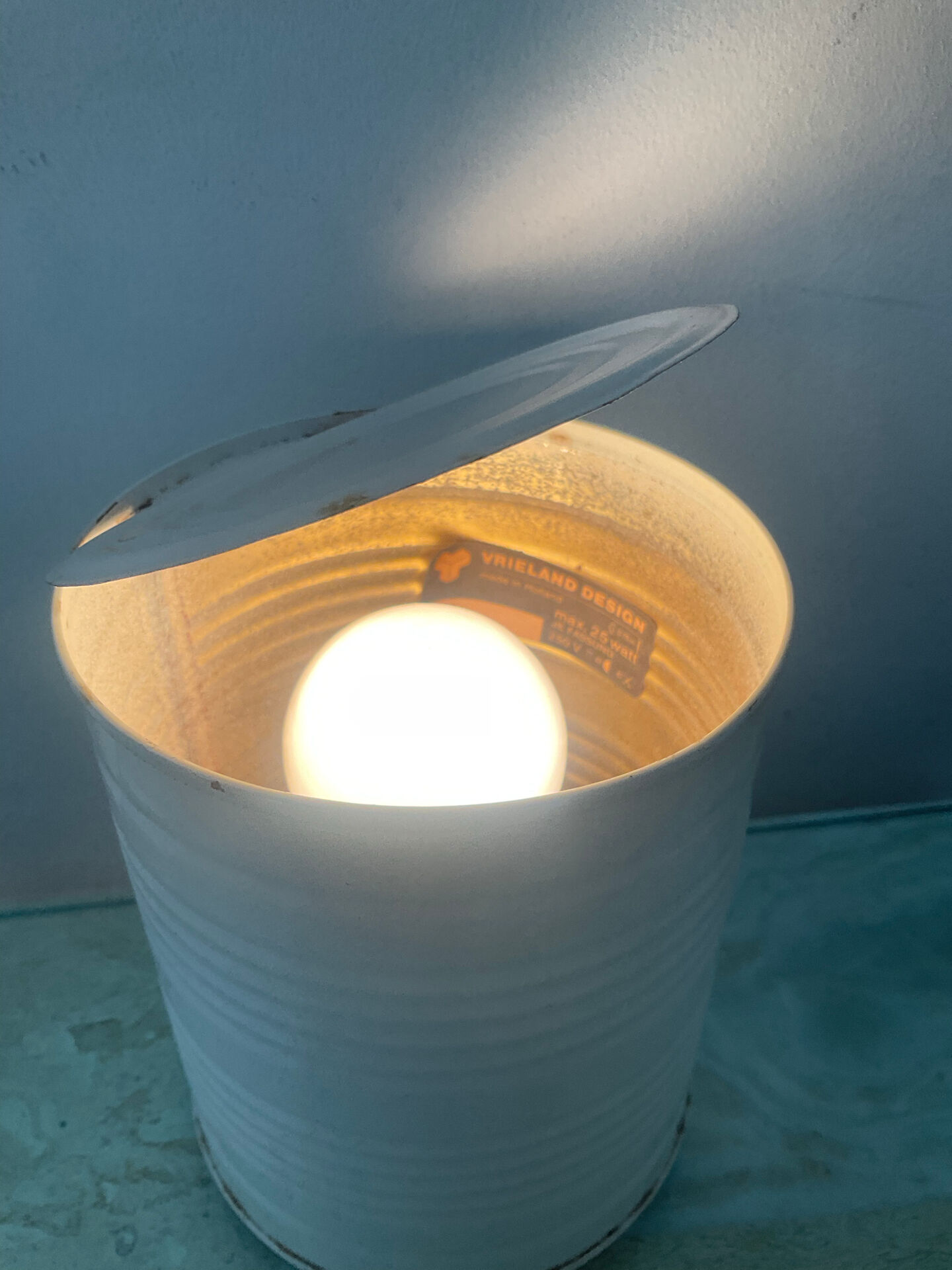 Vintage lamp Vrieland Pop Art from the 70s-80s.