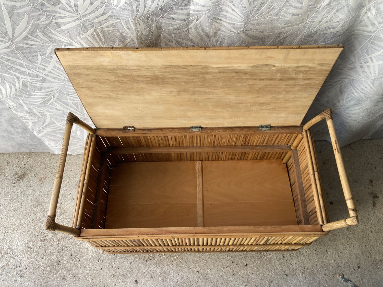 Vintage rattan bench chest