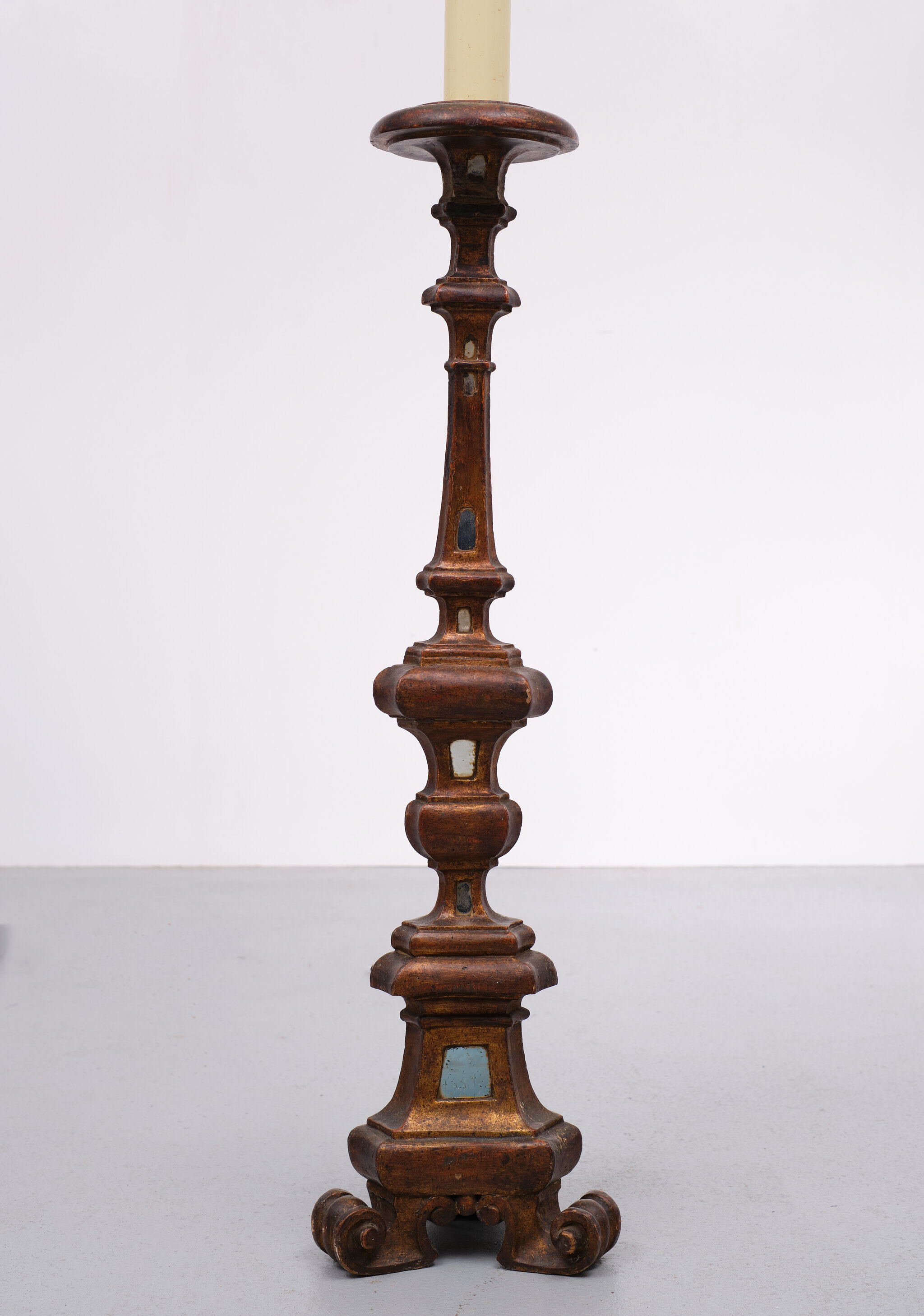 Italian gilded wood rococo floor lamp 1950s