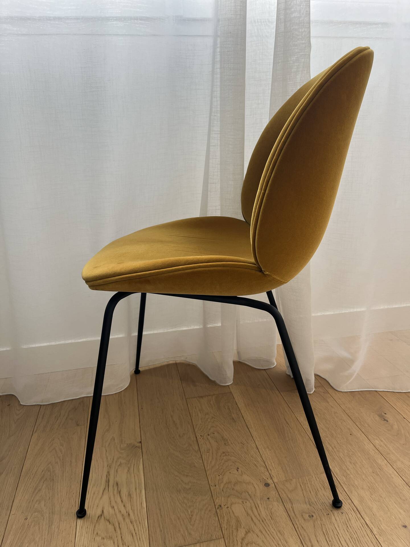 Chaise Gubi « Beetle »