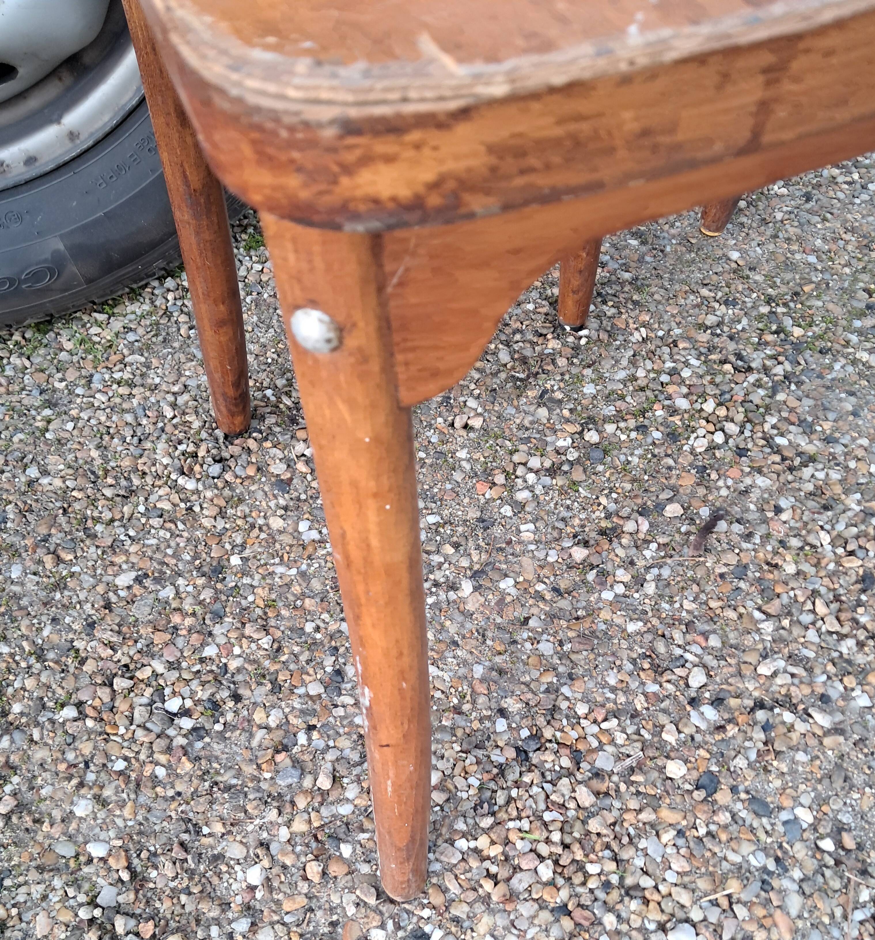 serie de 7 chaises de bistrot monobloc