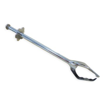 Ice tongs