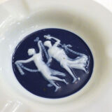 Porcelain ashtray Cameo